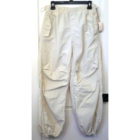 NWT Love Tree Nylon Parachute Pants Size L Ivory Cargo Gorpcore Urban Streetwear - Picture 1 of 14